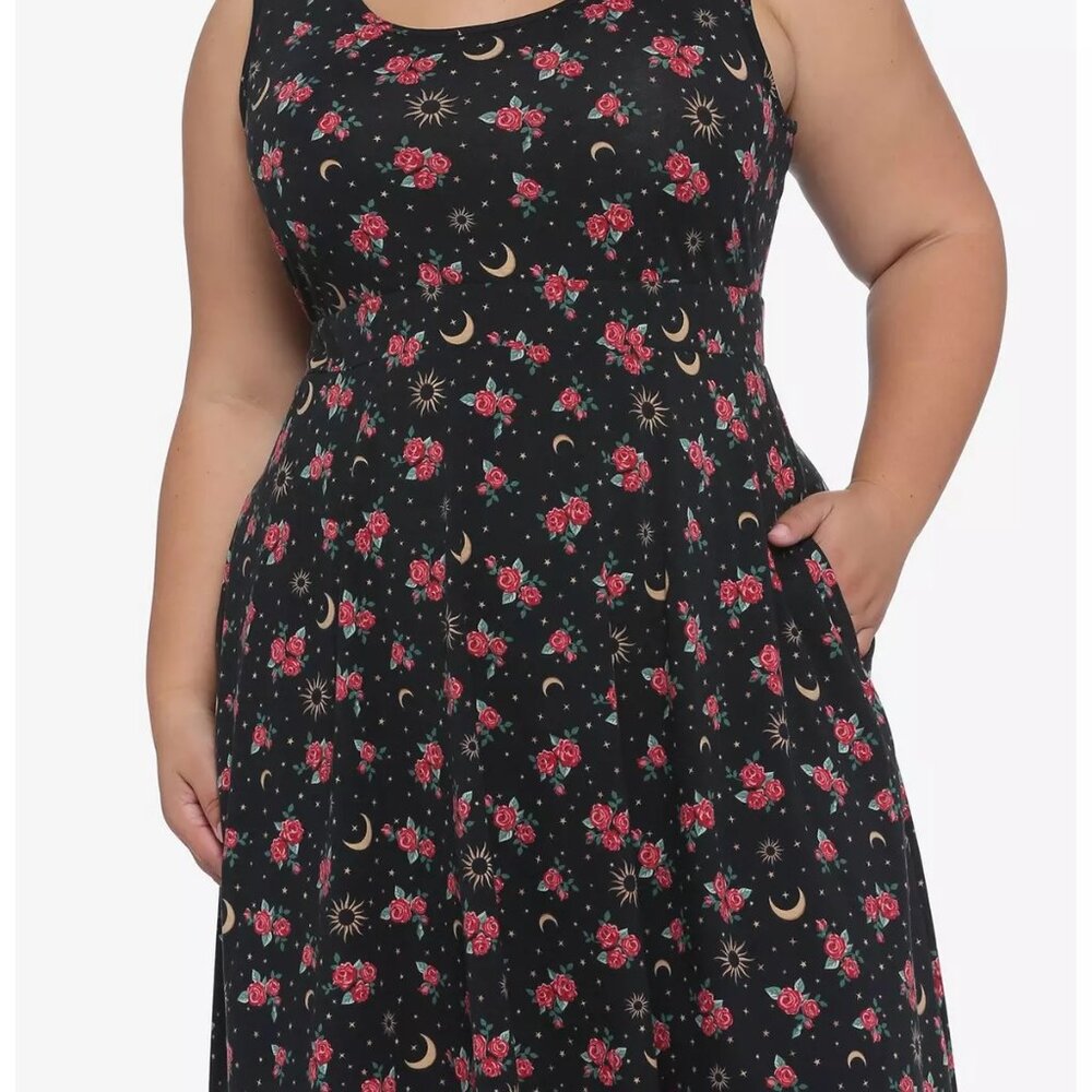 Hot Topic Roses & Celestial Bodies Strappy Back Mini Dress Plus Size 2X - Picture 2 of 7